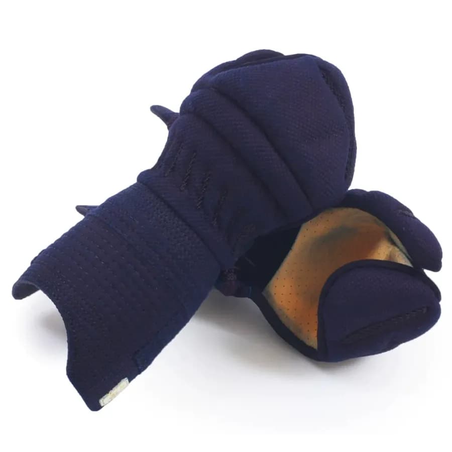 Mitsuboshi MINE-KINSEI 护具套装